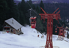 Skiing Romania